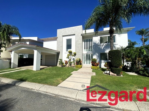 En Venta Casa En Lomas De Cocoyoc