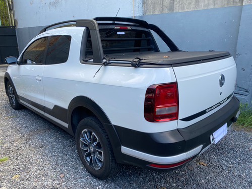 Volkswagen Saveiro Saveiro 1.6 cross