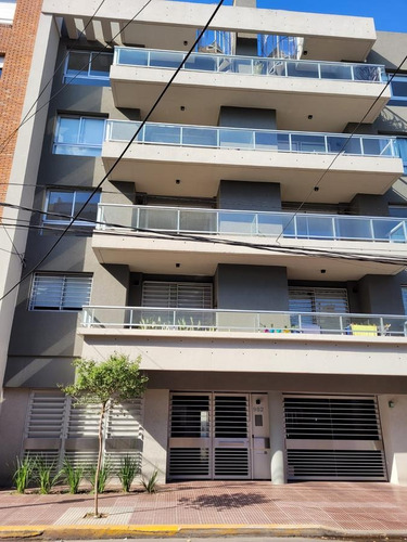 Imagen 2 de 22 de Venta Departamento 2 Ambientes C/ Cochera Y Parrilla Apto Profesional Centro San Fernando