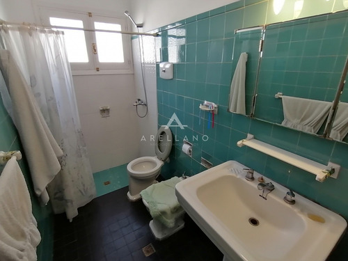 Venta Casa Playa Mansa A 1 Cuadra Del Mar 3 Dormitorios- Ref: 159