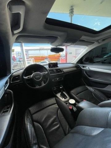 Imagem 6 de 7 de Audi Q3 2.0 Tfsi Ambiente Quattro 4p Gasolina S Tronic