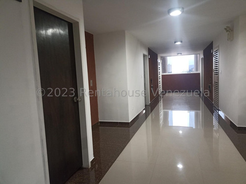 Sp Apartamento Amoblado, Cocina Equipada En Alquiler Ciudad Roca Barquisimeto Lara, Venezuela. 43 M²
