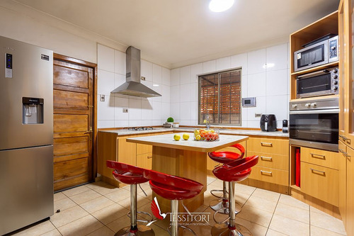 Casa En Venta En Ñuñoa