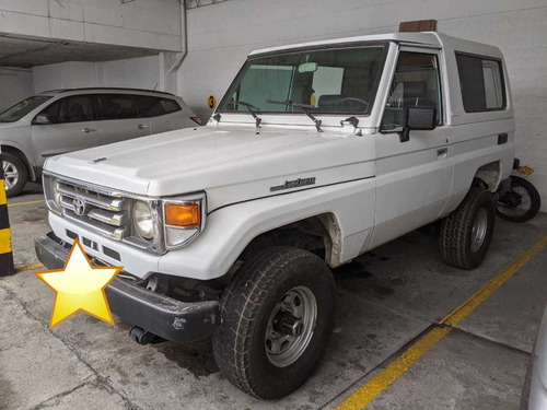 Toyota Land Cruiser Carevaca 4500 Cc