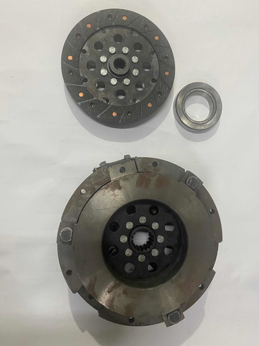 Imagem 3 de 3 de Kit Platô Embreagem Disco Tomada E Rolamento Jinma Fóton 254
