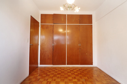 Departamento En Avenida Avellaneda 1100