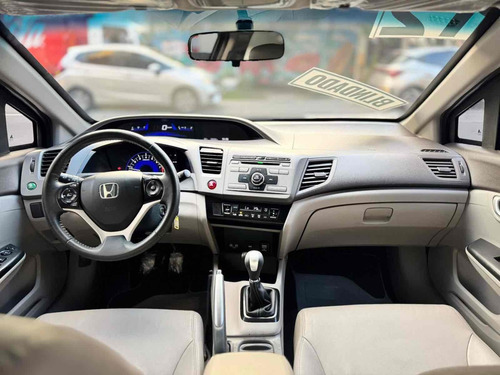 Honda Civic 1.8 LXL 16V FLEX 4P MANUAL