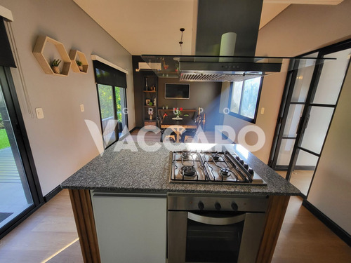 Venta Duplex Moreno Barrio Cerrado