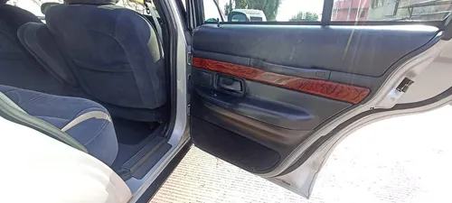 Auto En Perfectas Condiciones, Con Suspensión Nueva.
