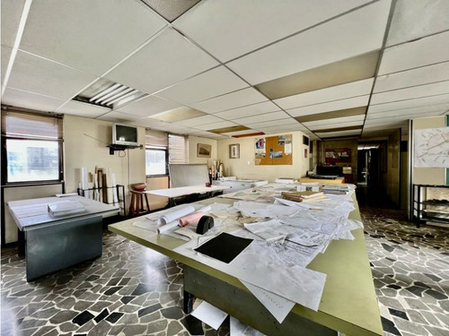 Se Vende Oficina 240m2 4b La Carlota
