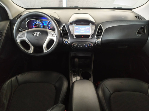 Imagem 8 de 11 de Hyundai Ix35 2.0 Mpi 4x2 16v Flex 4p Automático