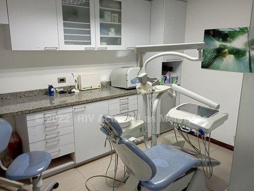 Imagen 1 de 14 de Venta De Centro Odontologico
