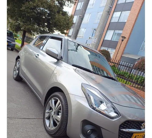 Suzuki Swifth Híbrido Hatchback 1.250