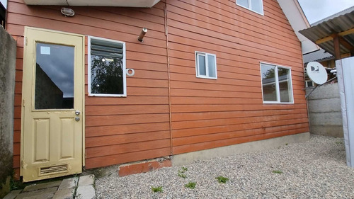 Casa En Arriendo En Socovesa Con 3 Dorm. (98548)