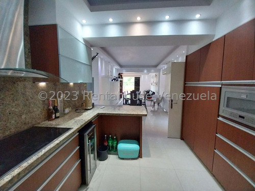 Bello Y Amplio Apartamento En Venta En Macaracuay Mls #24-4346 Yf