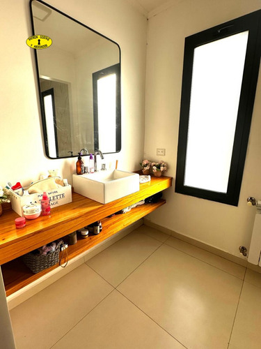 Casa En Venta En Santa Irene Comarcas De Luján