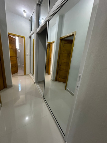 Apartamento En Alquiler En El Barrio Chino 