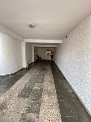 En Venta Casa De Dos Plantas En Urbanización Agua Sal, Ciudad Alianza, Guacara, Carabobo.