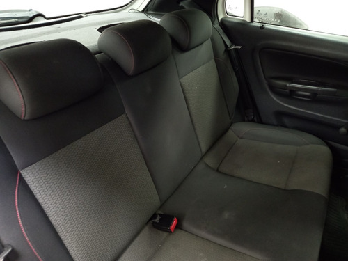 Imagen 15 de 15 de Vw Gol Trend 1.6 Sportline 5p 2015