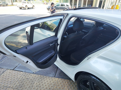 Imagen 15 de 25 de Bmw 120 2016 Sport Line At Abasto Motors
