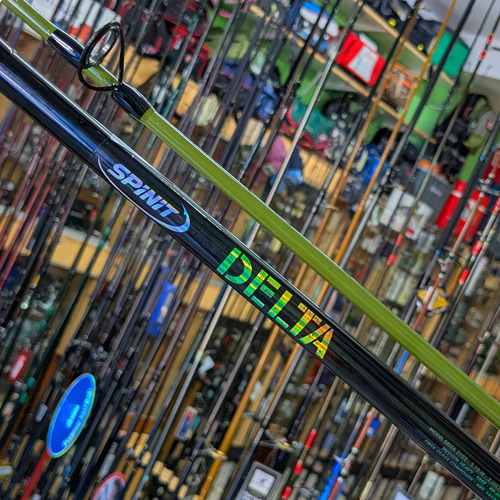 Caña De Pescar Spinncast Spinit Delta 2702 Verde - 2.7m X 440g - Fast Con Resistencia De 50-80 Grms Para Señuelo De 100g