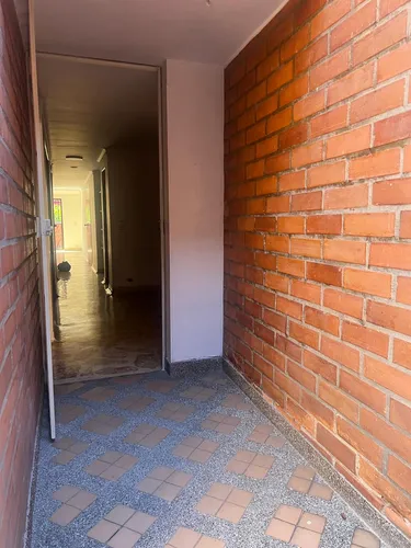 Apartamento En Venta En Laureles. Cod V10059
