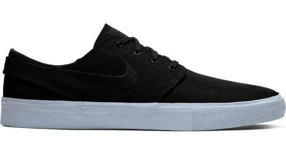 nike janoski negras hombre