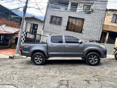 Toyota Hilux 3.0 Srv