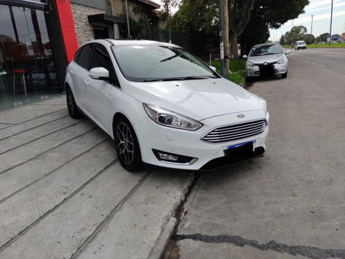 Imagen 3 de 9 de Ford Focus Titanium Automatico 2.0 Automotoresvillar