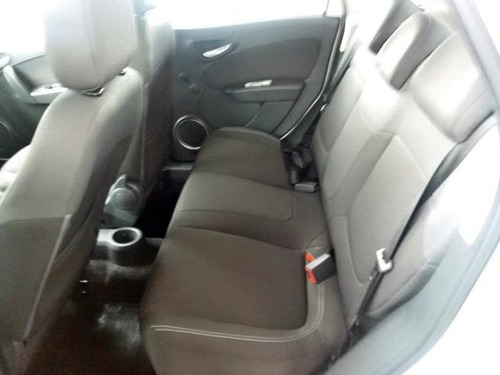 Fiat Grand Siena 1.4 Attractive 8v Flex 4p Manual
