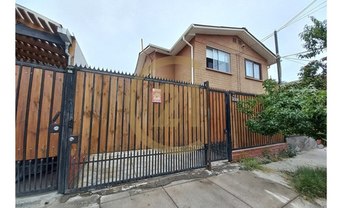 Se Vende Casa En Villa Raúl Silva Henríquez