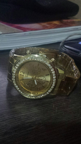 Relógio Dourado Geneva Feminino