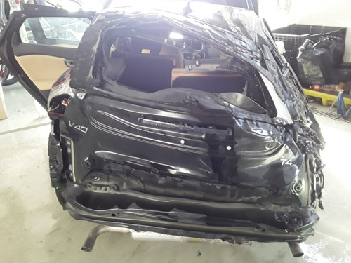 Imagem 10 de 16 de Sucata Volvo V40 2.0 T4 Kinet 2018 Peças Motor Cambio