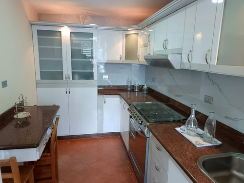 Apartamento En Alquiler En Terrazas Del Club Hipico Remodelado Y Amoblado Cerca Del Cc Terraz Plaza Con Hermosa Vista