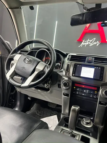 Toyota 4Runner 4.0 Sr5
