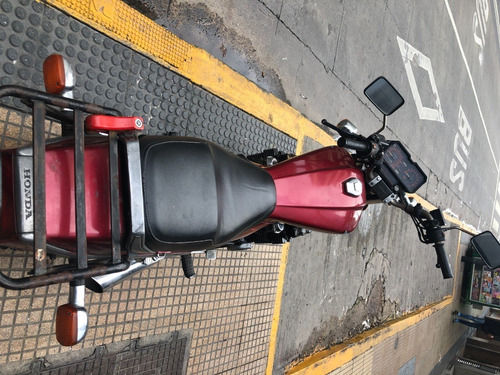 Honda Nighthawk 650 Cardanica