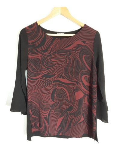 Blusa Negra Con Burdeo Manga  Larga Italiana 