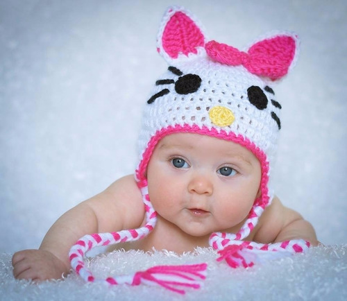 Gorrito De Crochet Estilo Hello Kitty