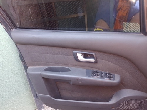 Imagen 16 de 20 de Fiat Palio Weekend 2006 1.8 Elx Aa