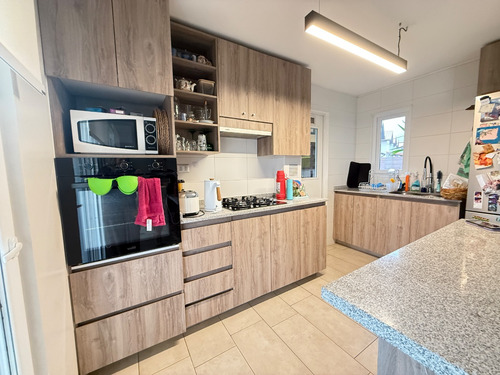Vendo Linda Casa Condominio 3d 3b Con Laguna Ayres Chicureo