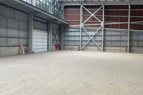 Bodega Con Oficina En Arriendo, Pudahuel, Santiago