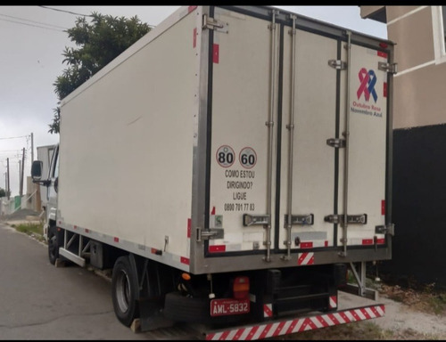 Imagem 9 de 10 de Caminhão Cargo 816 Câmara Fria Baú Térmico