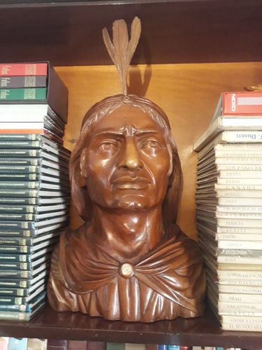 Escultura De Cabeza De Indio En Madera