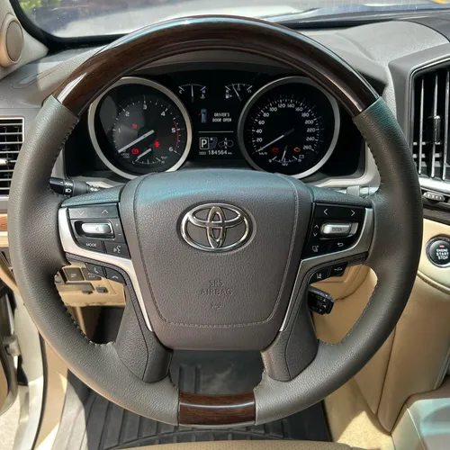 Toyota Land Cruiser 4.5 Imperial Lc200 Diésel