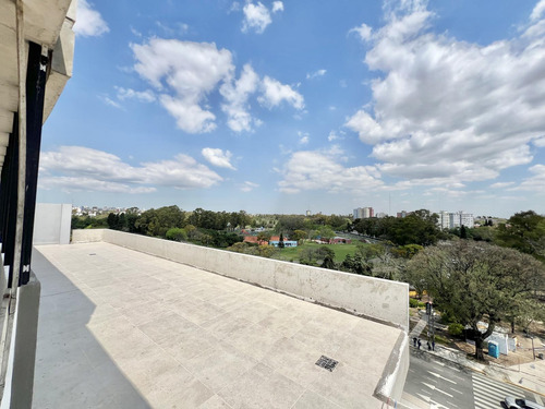 Oficina En Alquiler Plantas Abiertas Con Vista Al Parque Sarmiento