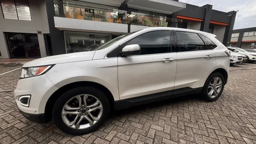 Ford Edge 3.5 Titanium