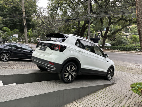 Volkswagen T-Cross 1.4 250 TSI TOTAL FLEX HIGHLINE AUTOMÁTICO