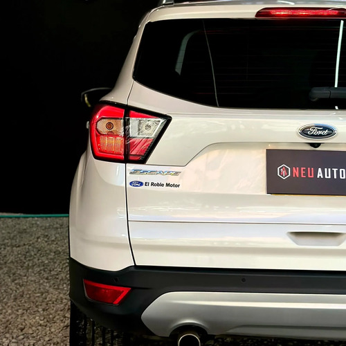 Ford Escape 2.0 Titanium
