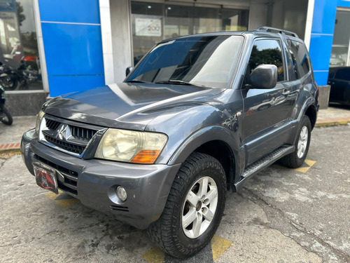 Mitsubishi  Montero  Automático 4x4