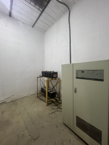 Galpón En Venta En Guaicay (las Minas De Baruta) 3499 Mts2
